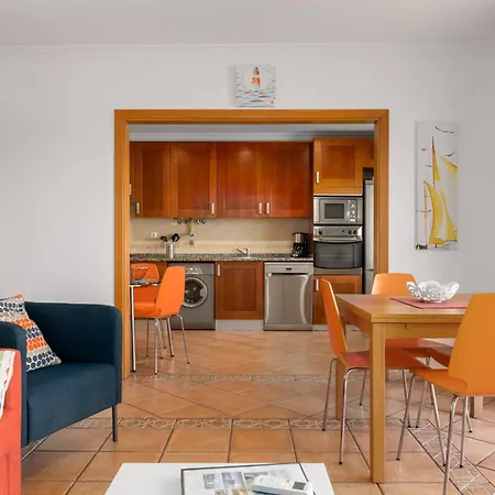Oceanfront Two Bedroom * Fuseta