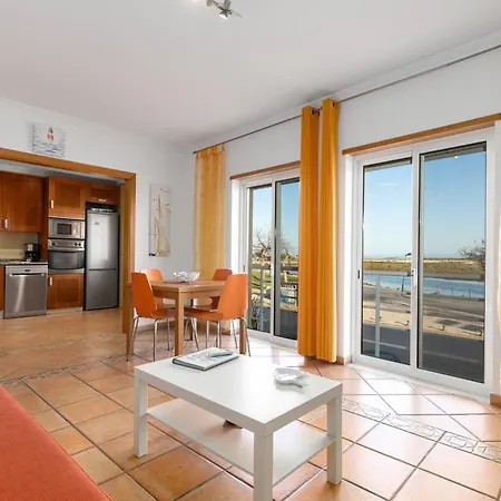 Oceanfront Two Bedroom * 푸제타